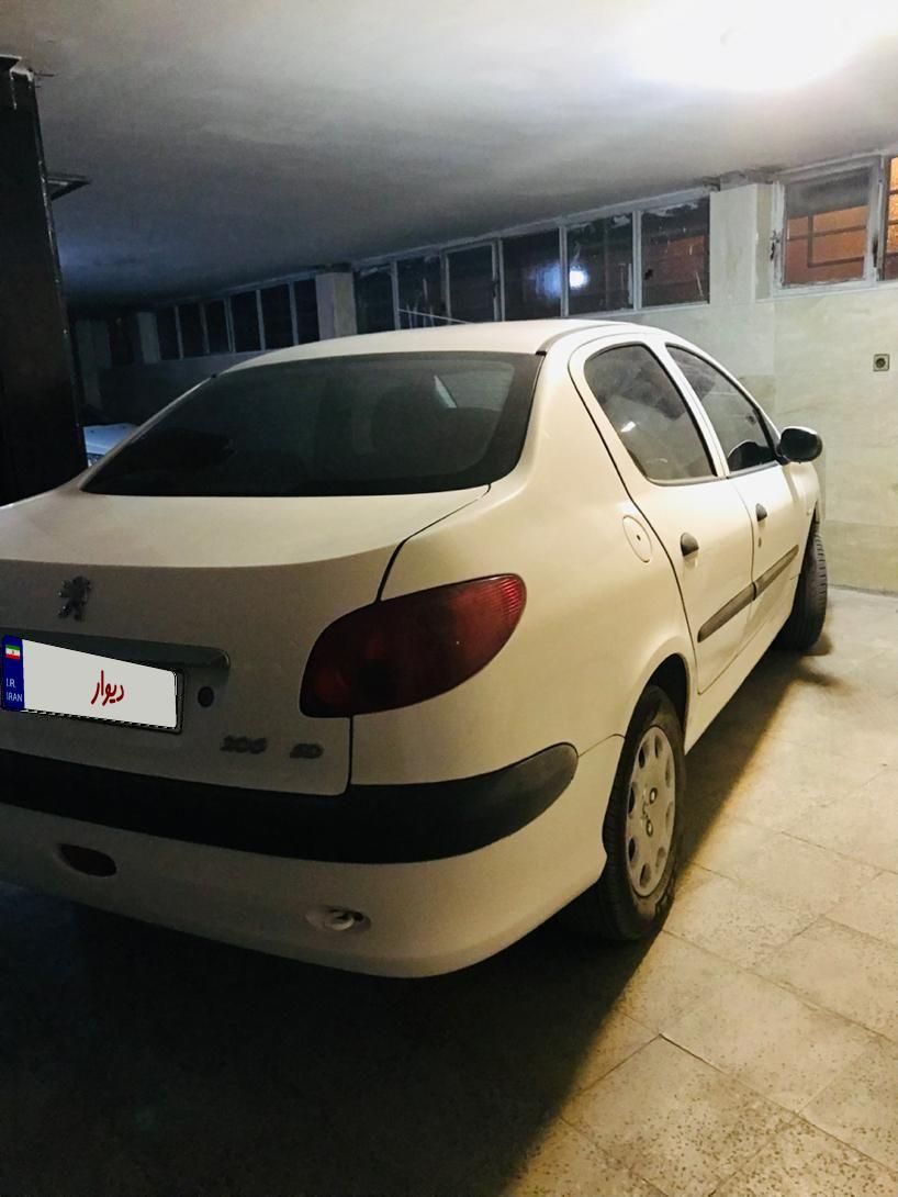 پژو ۲۰۶ صندوق دار v8 - 1400