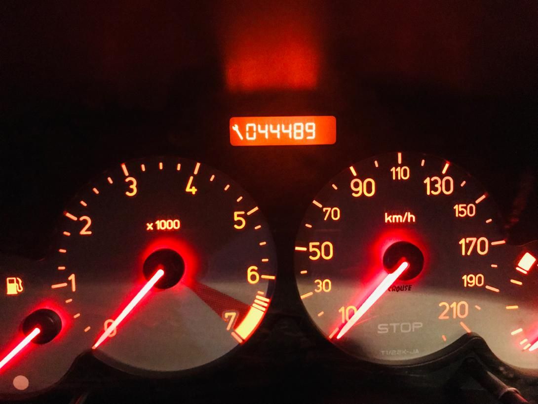 پژو ۲۰۶ صندوق دار v8 - 1400