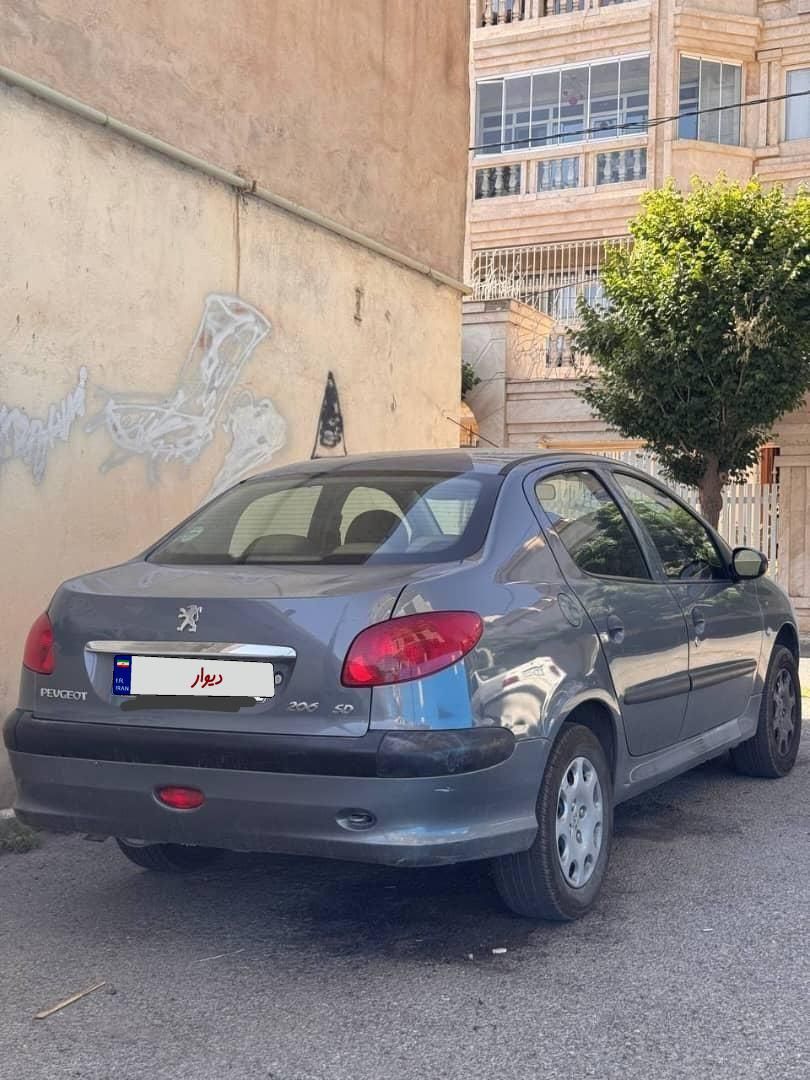 پژو ۲۰۶ صندوق دار v8 - 1399