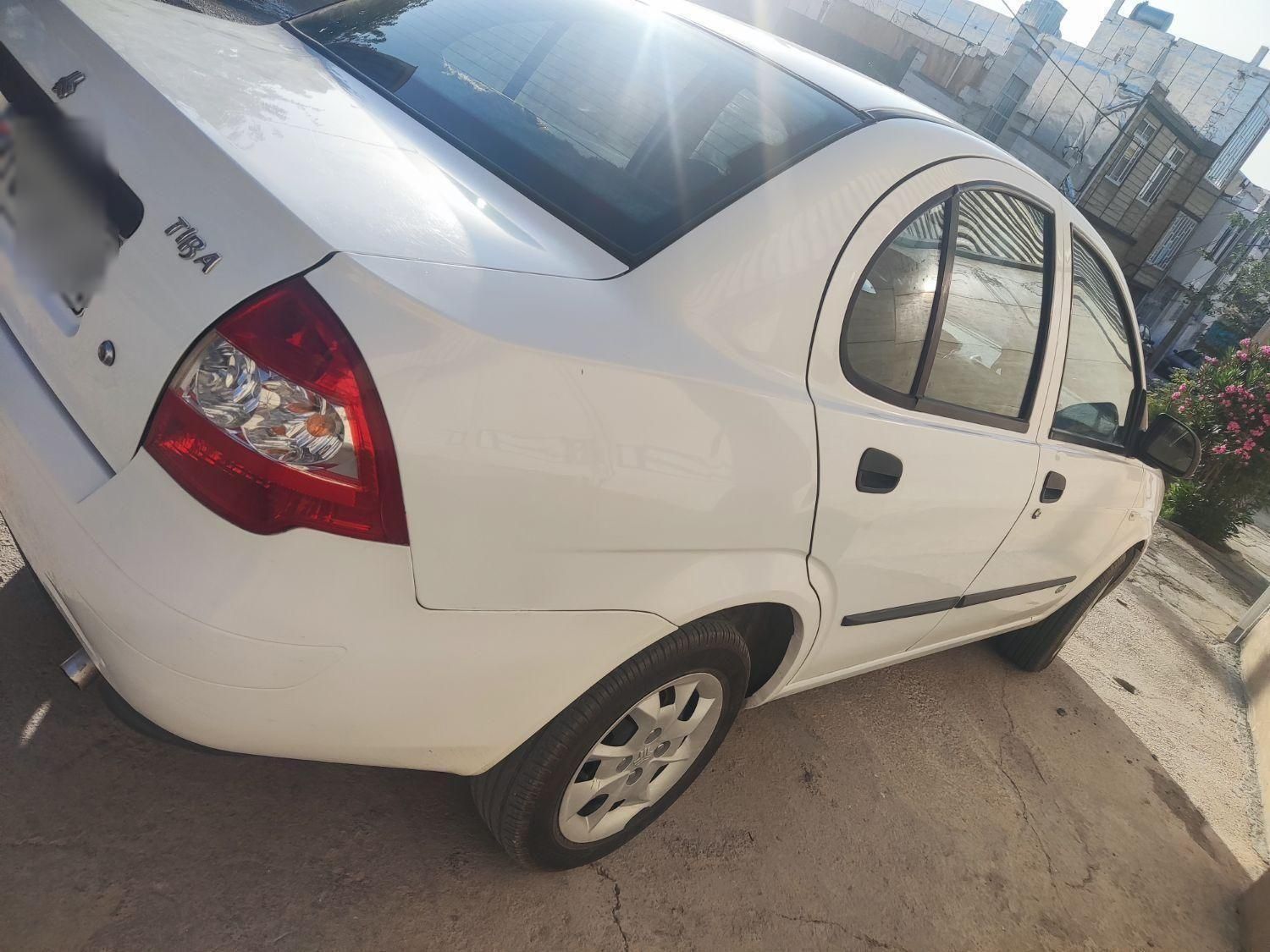 تیبا صندوق دار SX - 1396