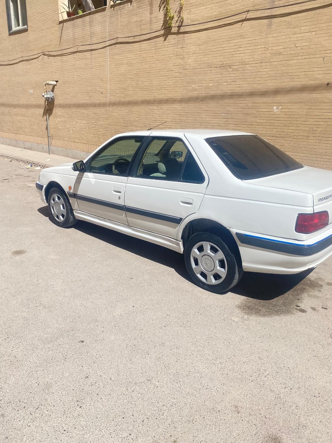 پژو پارس XU7ساده - 1390
