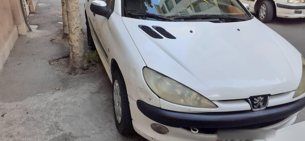 پژو ۲۰۶ صندوق دار v8 - 1393