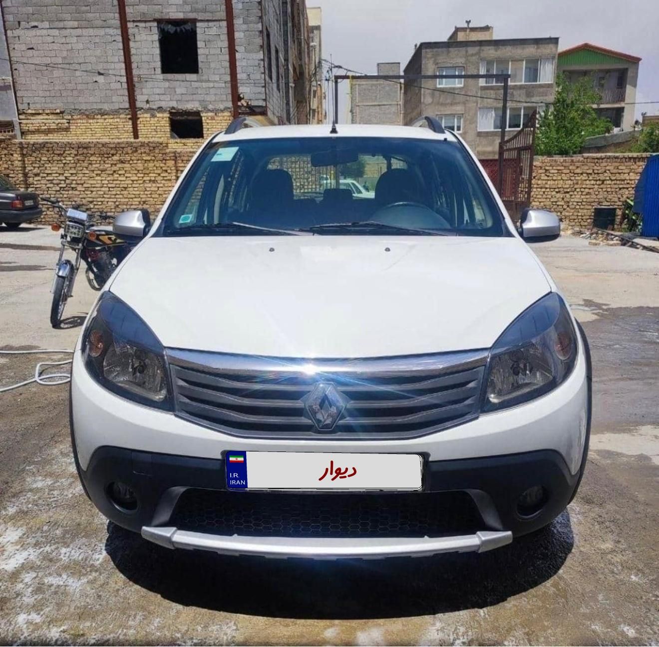 خودرو رنو، تندر 90 پلاس آگهی ann_18521014