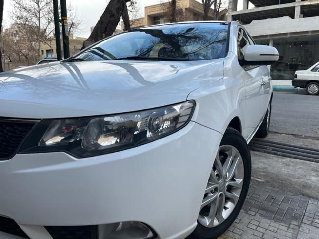 خودرو کیا، سراتو مونتاژ آگهی ann_18521156