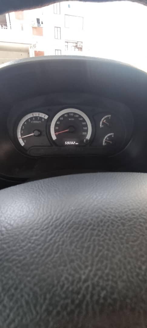 خودرو کوییک، معمولی آگهی ann_18521159