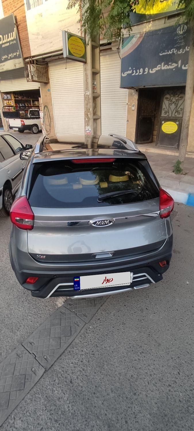 ام وی ام X22 دنده ای اسپرت لاکچری - 2022