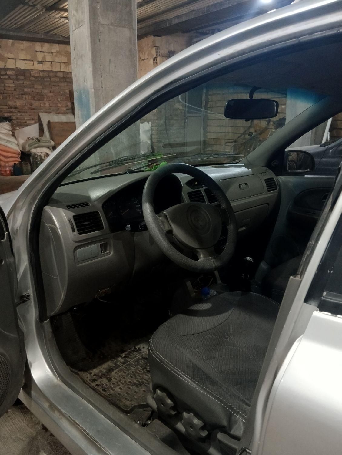 کیا ریو مونتاژ دنده ای LS - 2005
