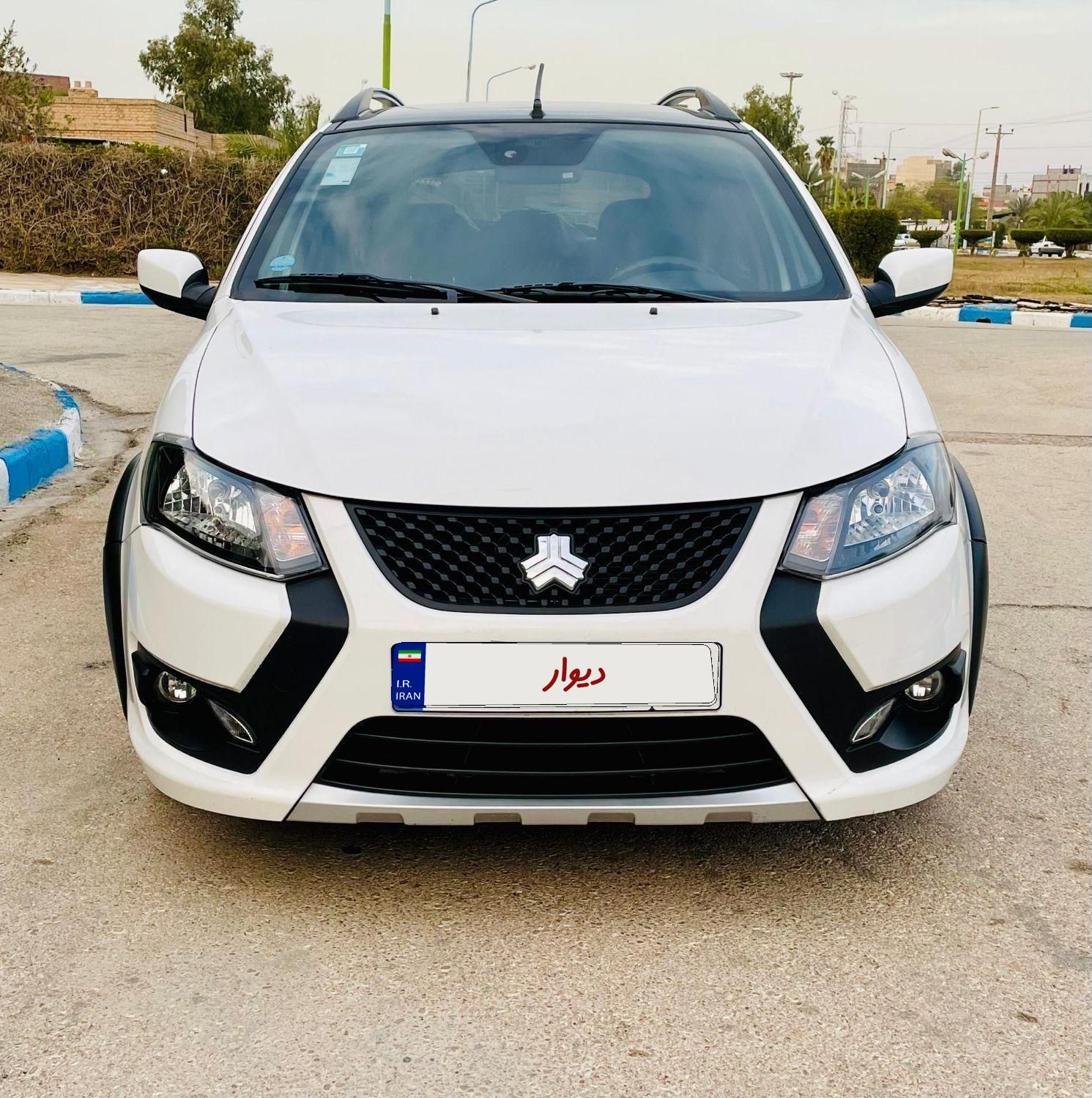 کوییک R دنده‌ای - 1403