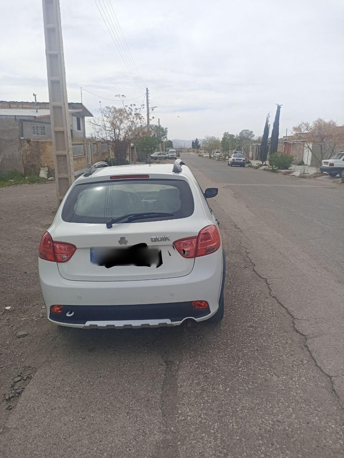 خودرو کوییک، معمولی آگهی ann_18521453