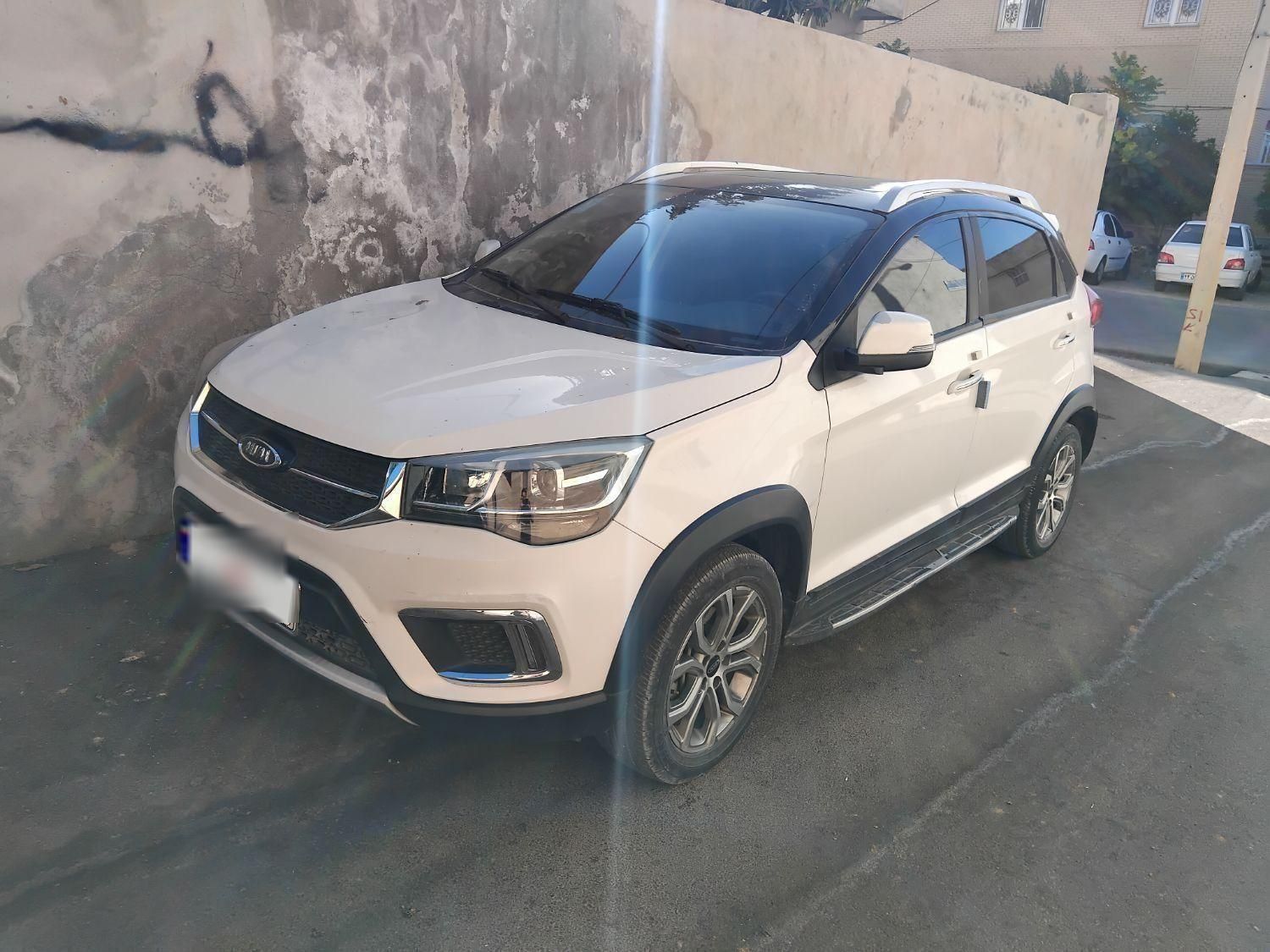 خودرو ام وی ام، X22 آگهی ann_18521557