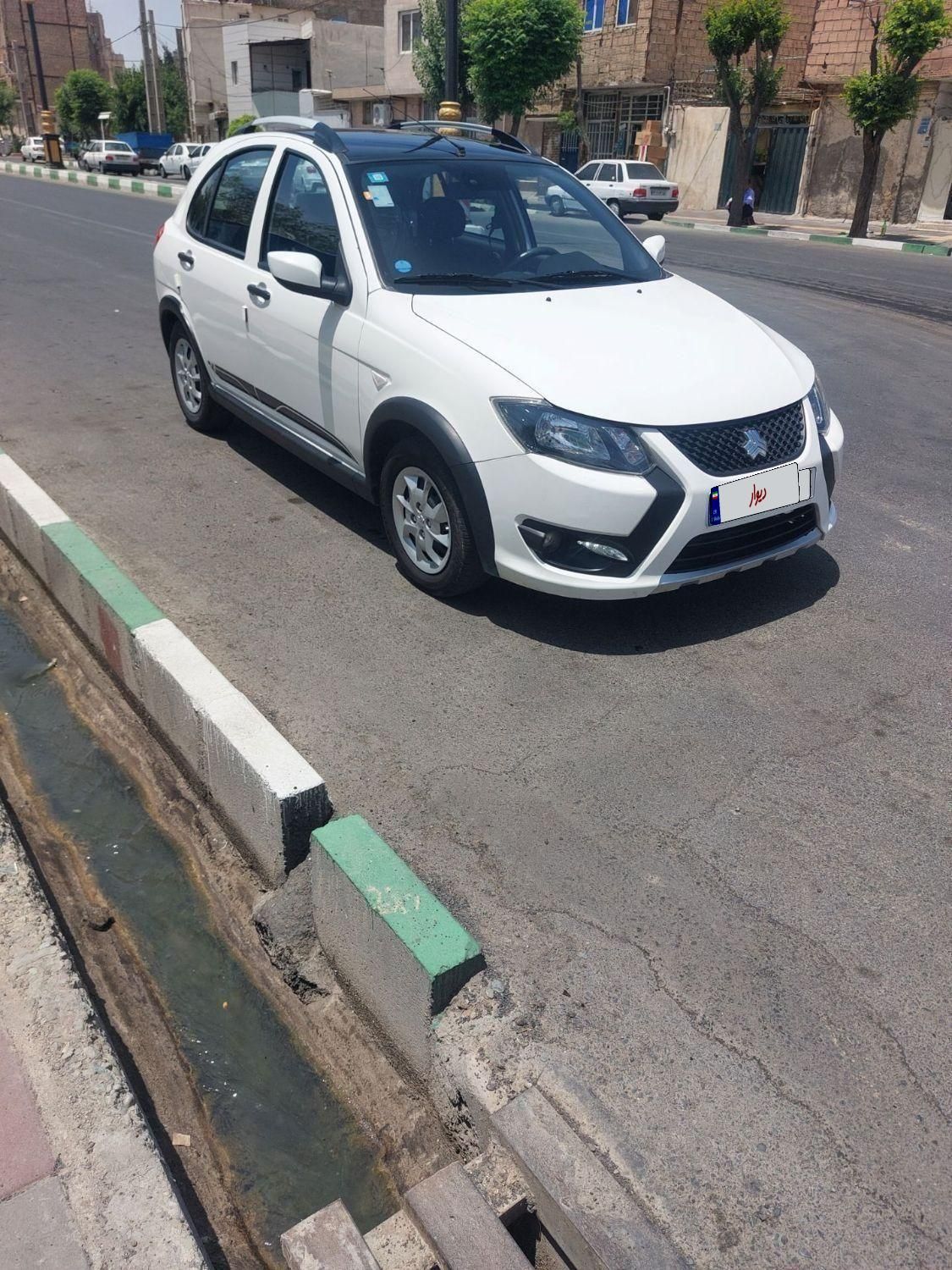 خودرو کوییک، R آگهی ann_18521767