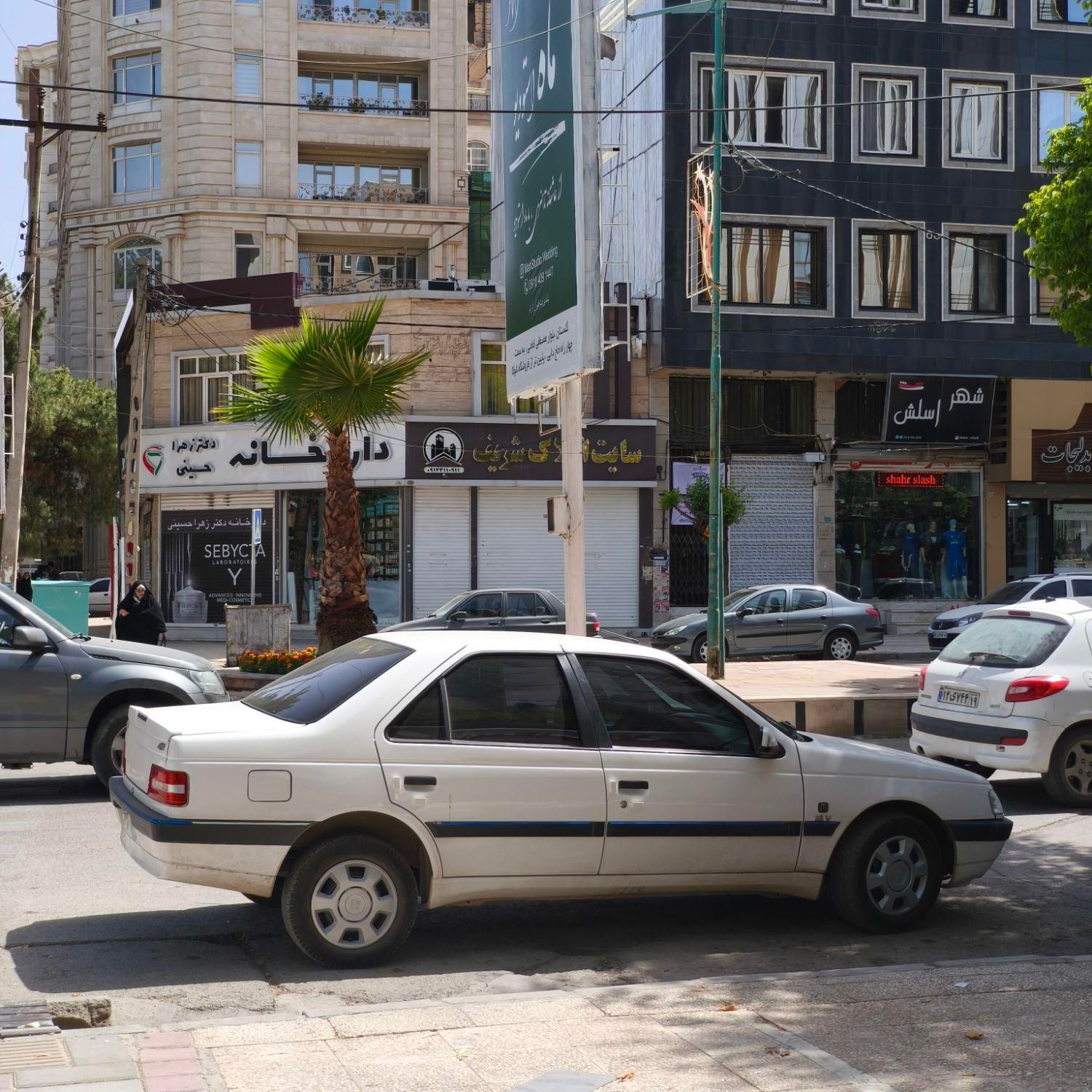 پژو 405 SLX بنزینی TU5 - 1391