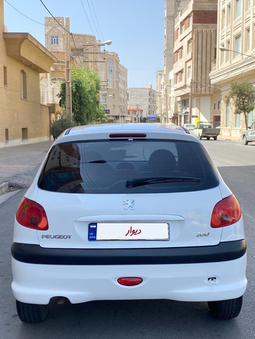 پژو 206 تیپ 3 - 1395