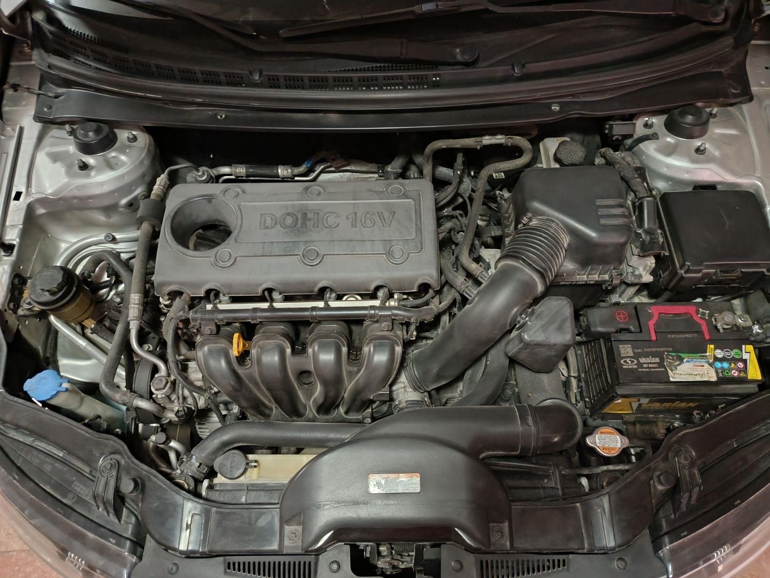 کیا سراتو 2.0 لیتر اتوماتیک GT لاین - 2012