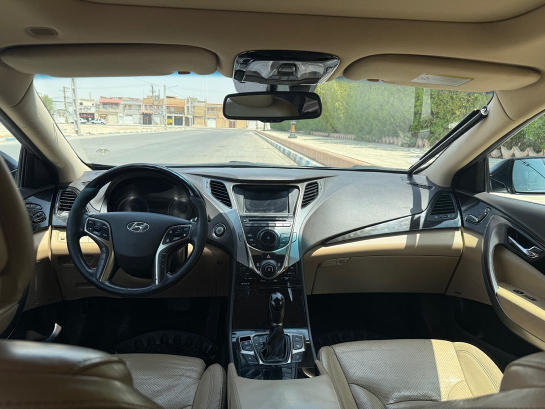 هیوندای آزرا (گرنجور) 3000cc - 2014