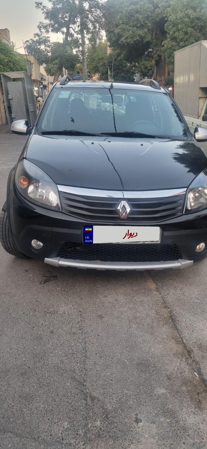 خودرو رنو، ساندرو آگهی ann_18524340