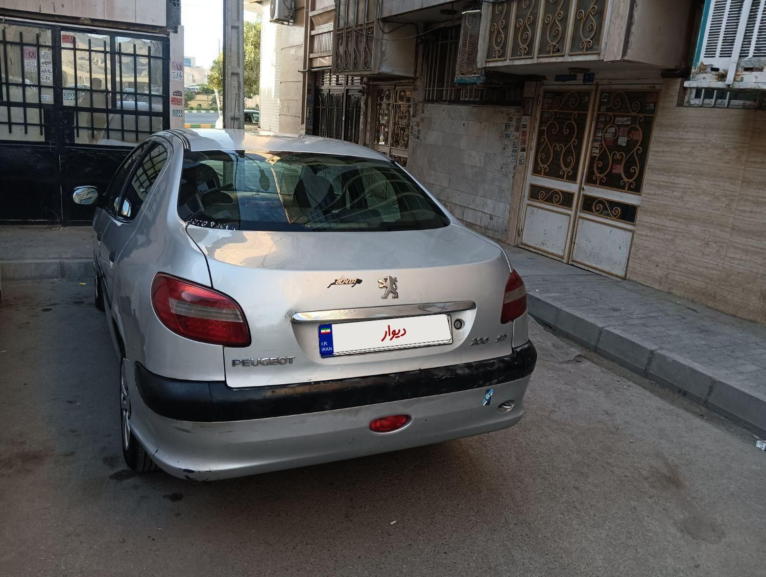 پژو ۲۰۶ صندوق دار v9 - 1388