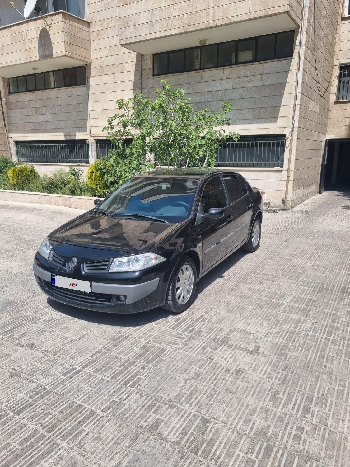 رنو مگان پارس خودرو 2000 - 2011