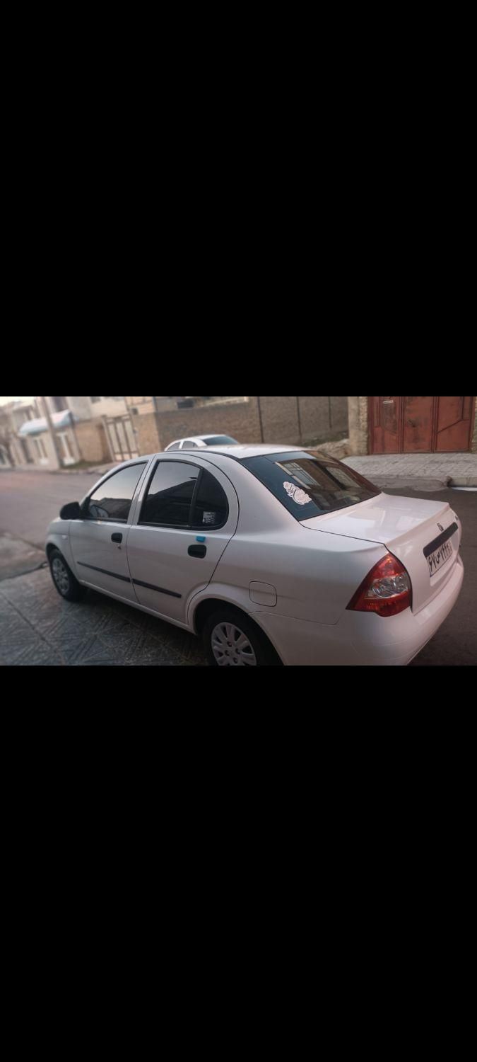 تیبا صندوق دار SX - 1400