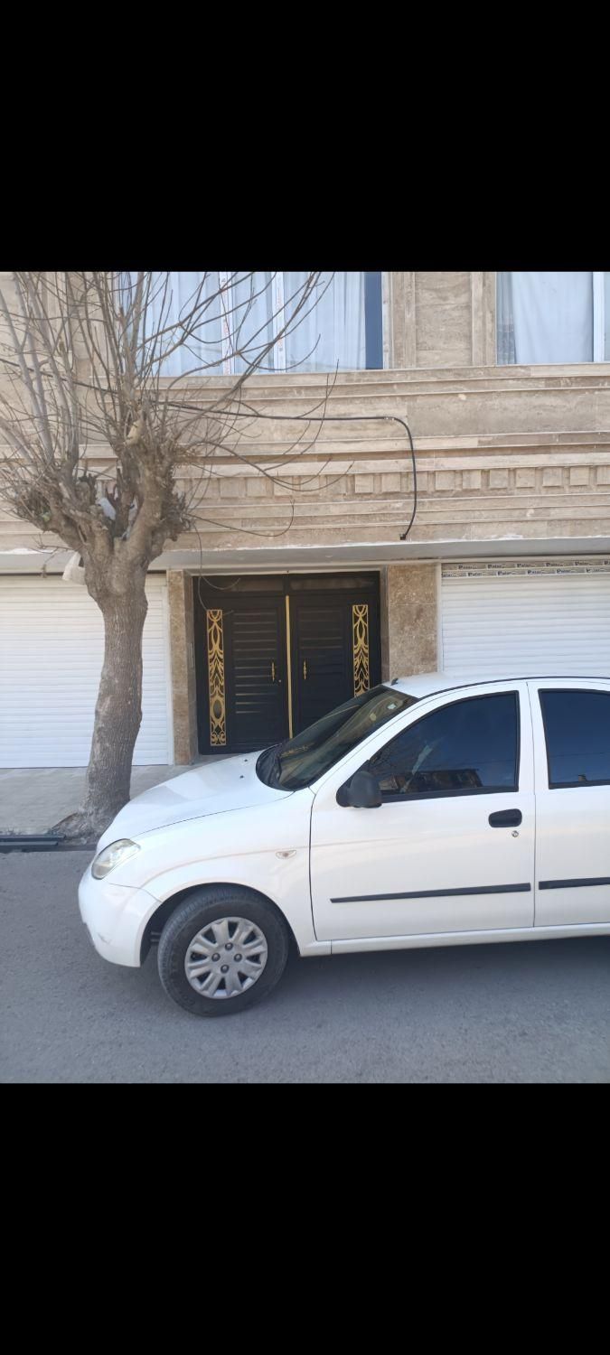 تیبا صندوق دار SX - 1400