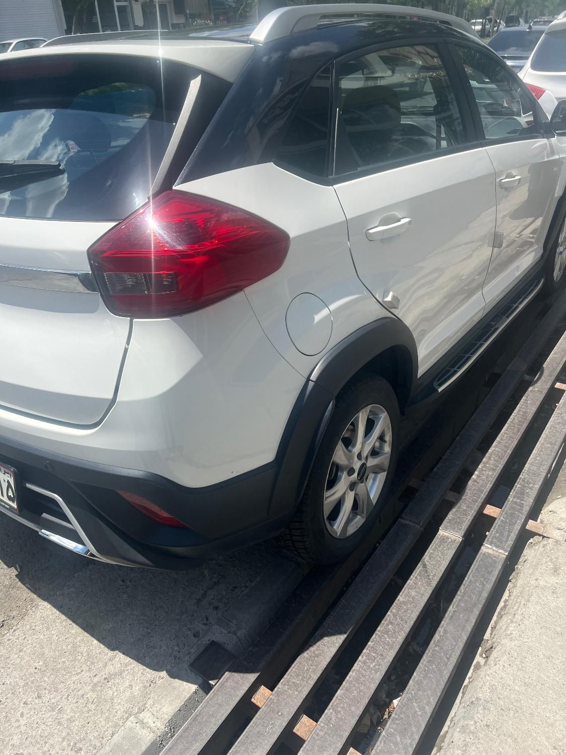 ام وی ام X22 دنده ای اسپرت لاکچری - 2022