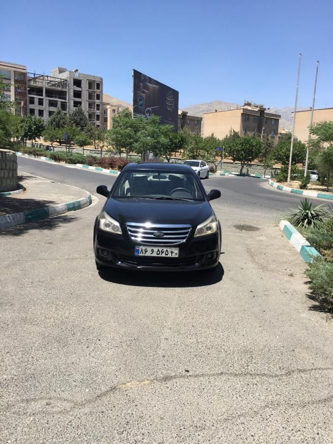 ام وی ام 550 اتوماتیک - 2015