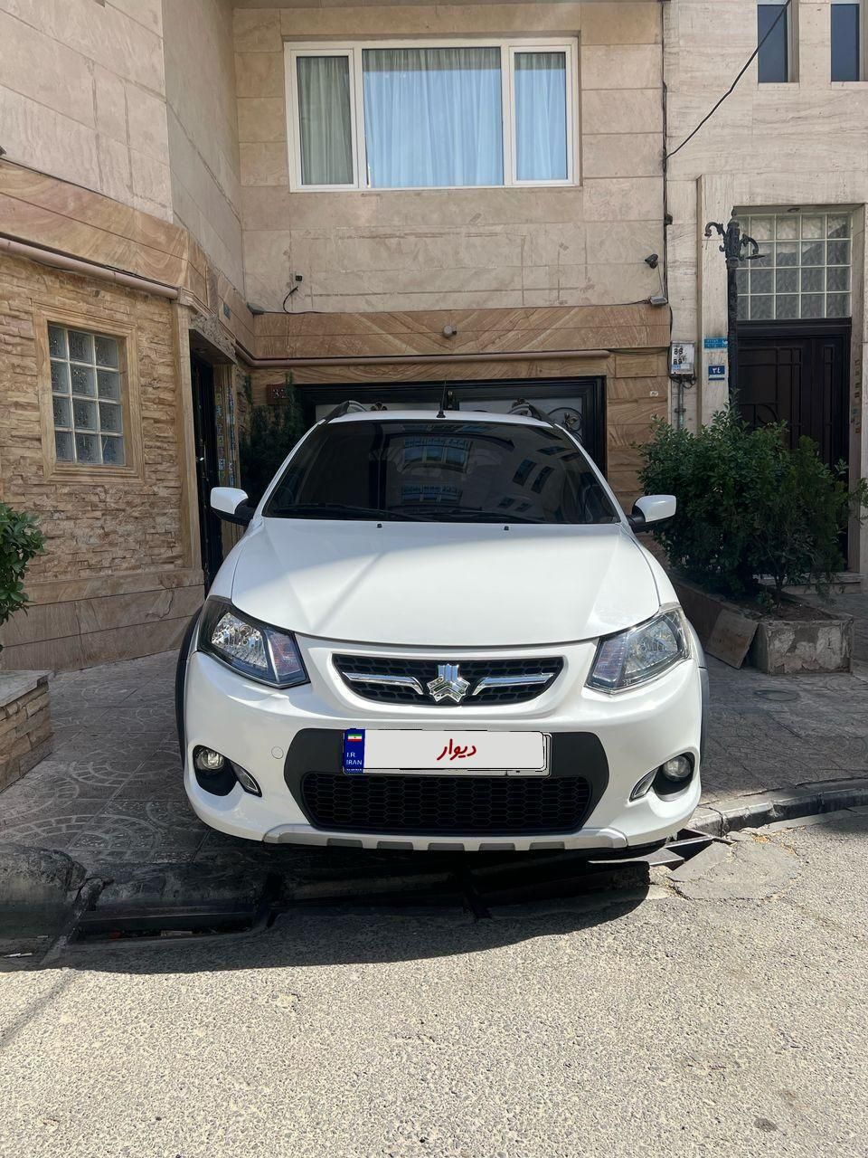 خودرو کوییک، معمولی آگهی ann_18526674