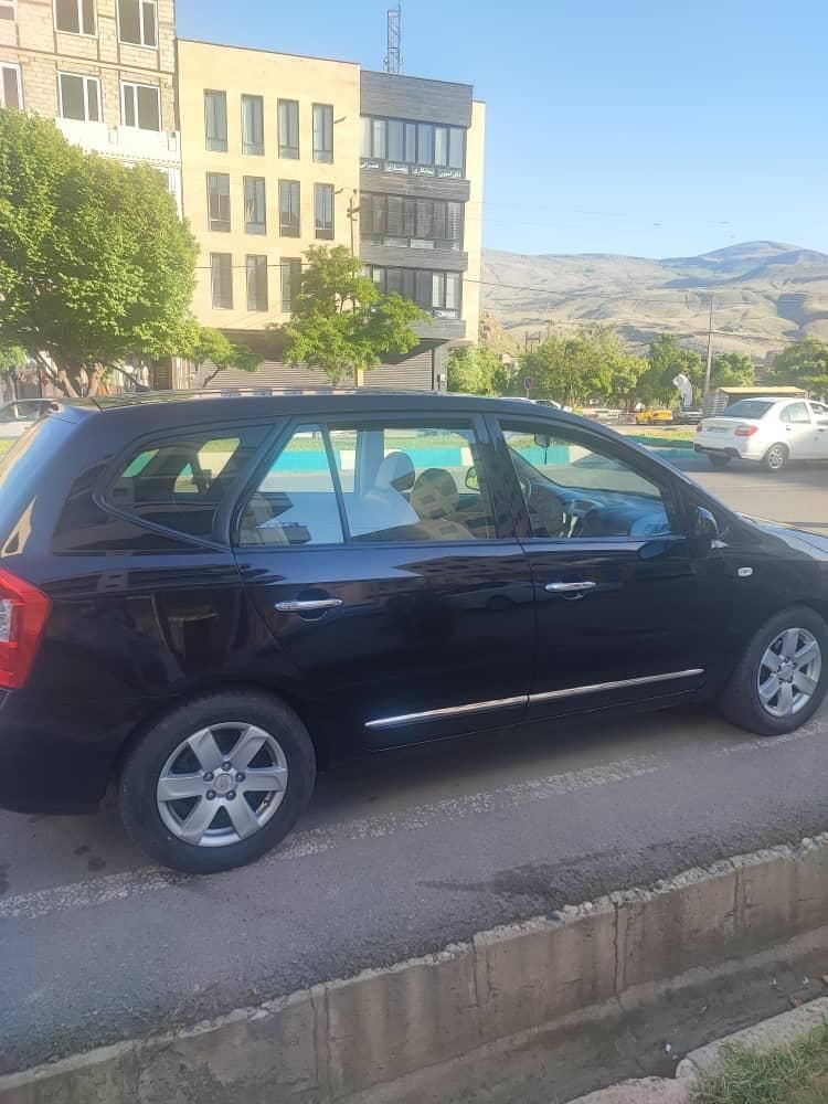 کیا کارنز فول UN - 2008