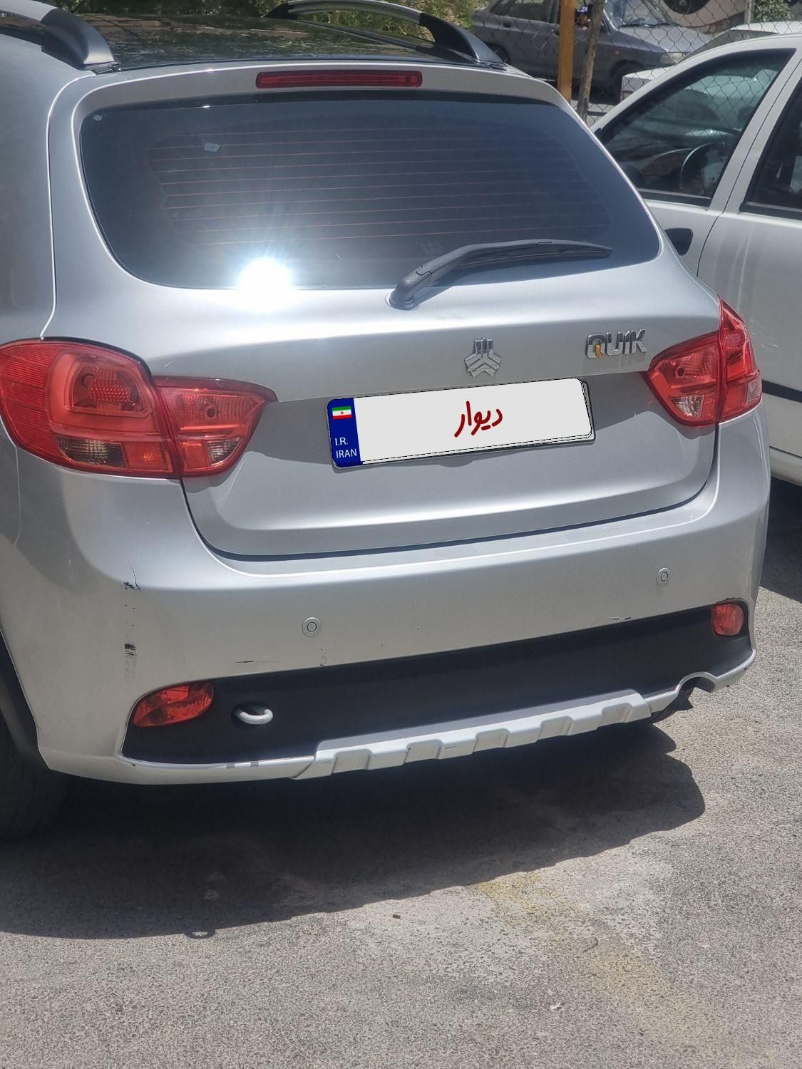 خودرو کوییک، R آگهی ann_18526880