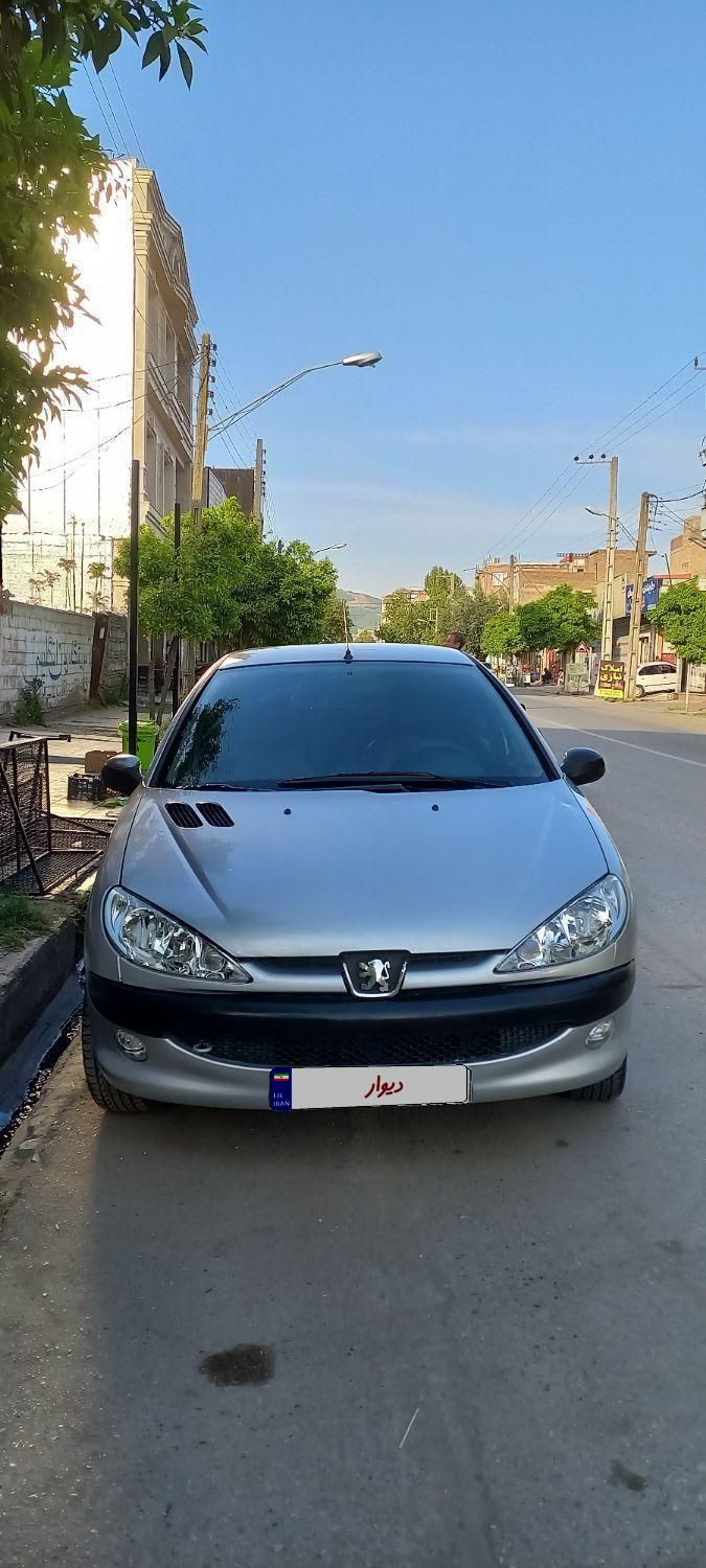 خودرو پژو، ۲۰۶ صندوق دار آگهی ann_18527109