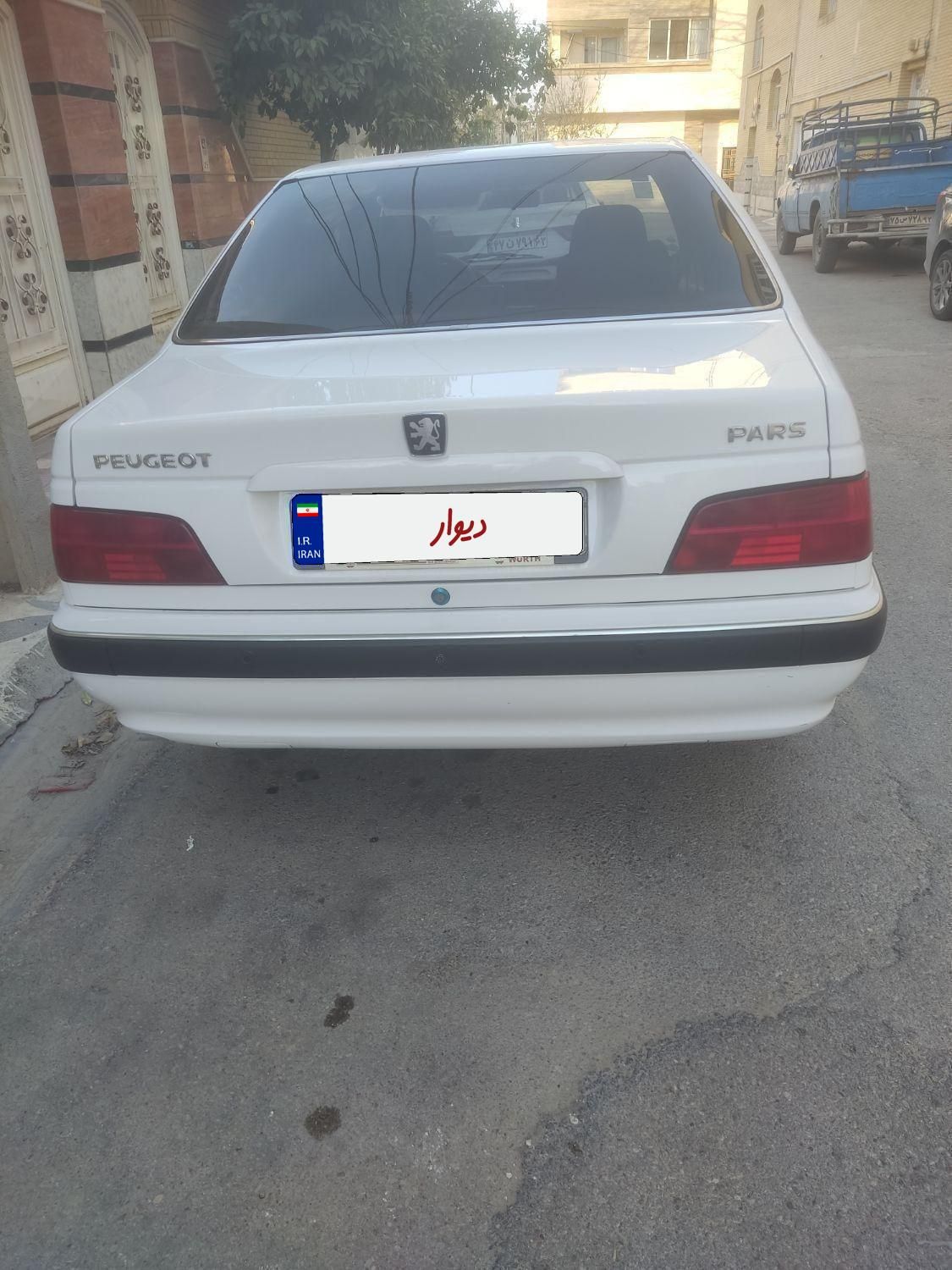 پژو پارس XU7P - 1402