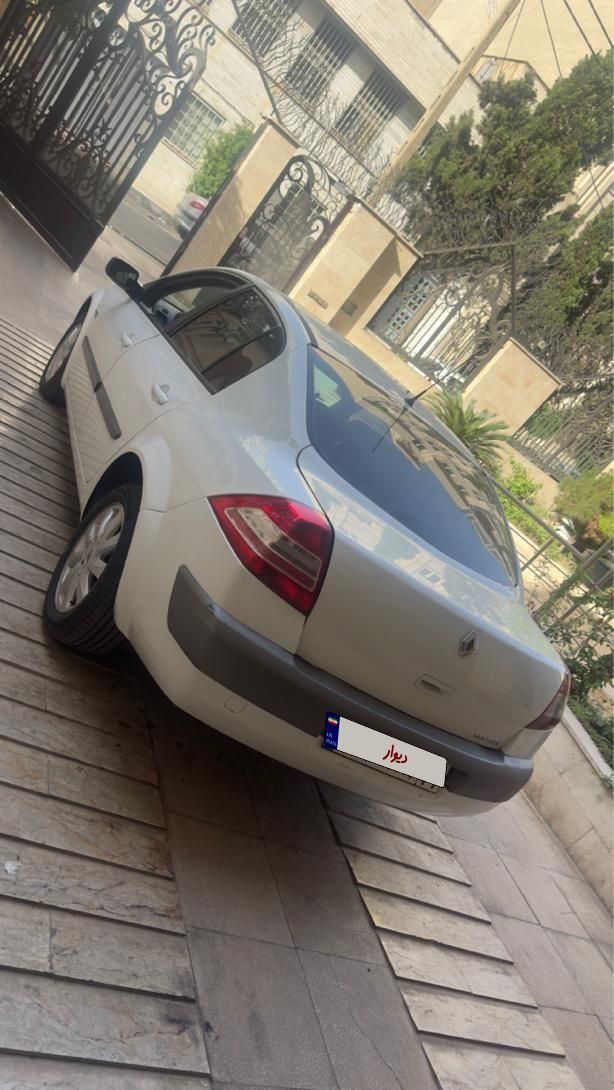 رنو مگان پارس خودرو 2000 - 2010