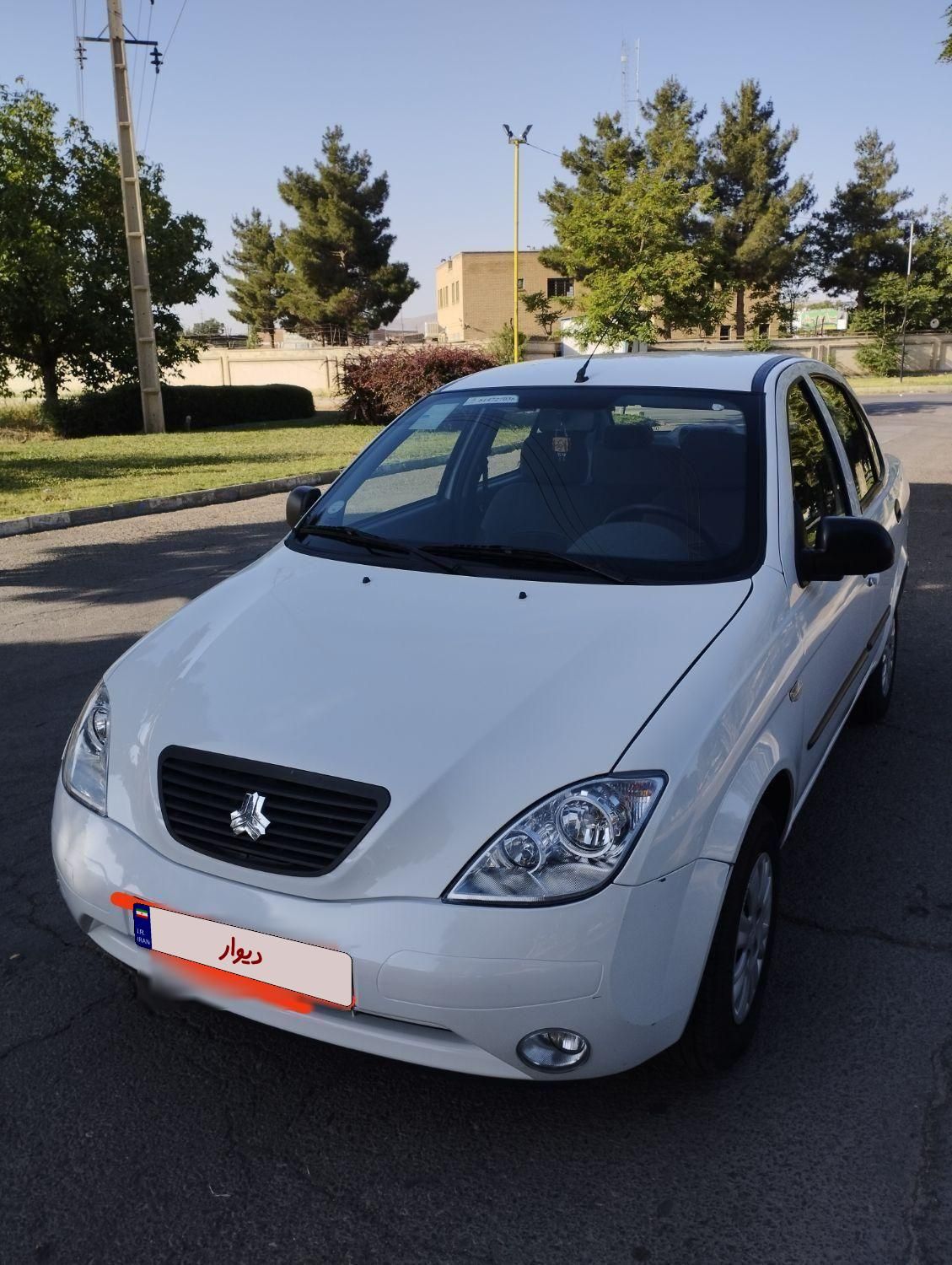تیبا صندوق دار SX - 1399