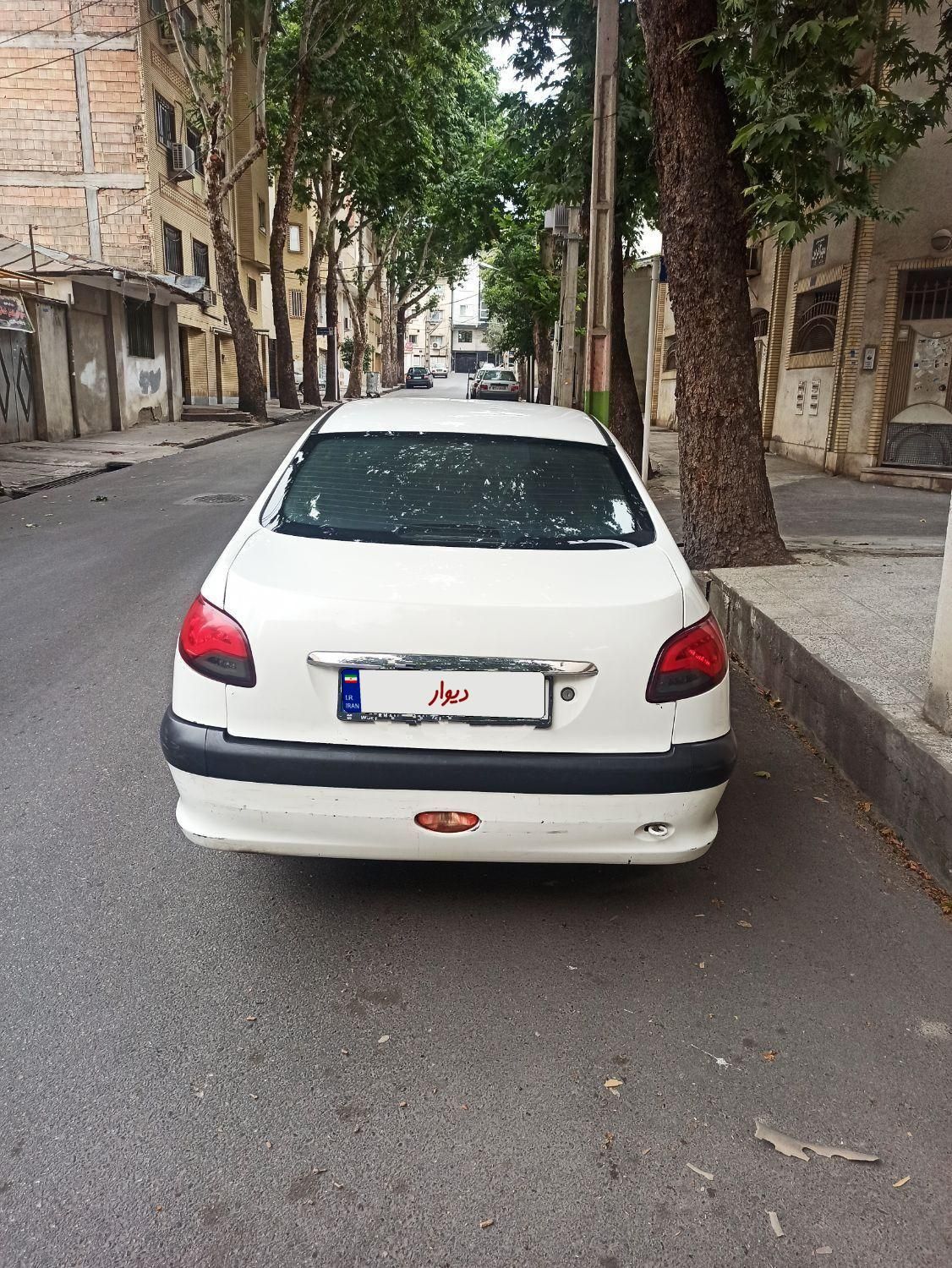 پژو 206 تیپ 5 - 1390