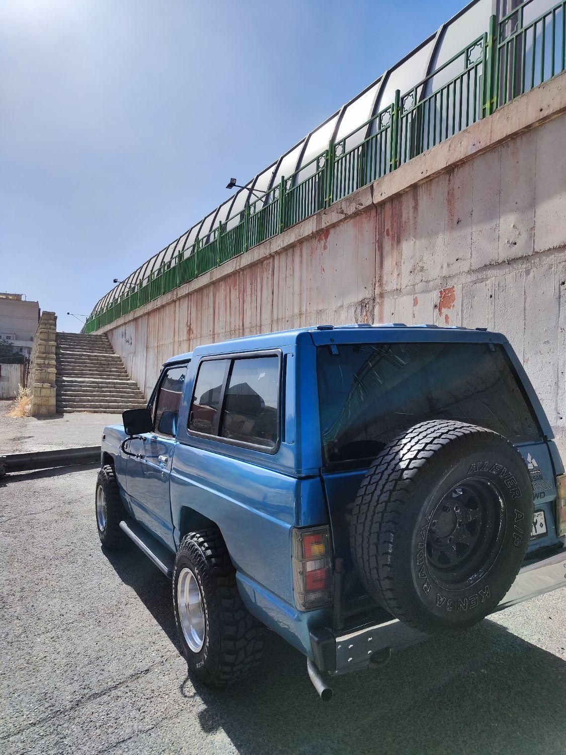 لیفان X50 دنده‌ ای - 1988
