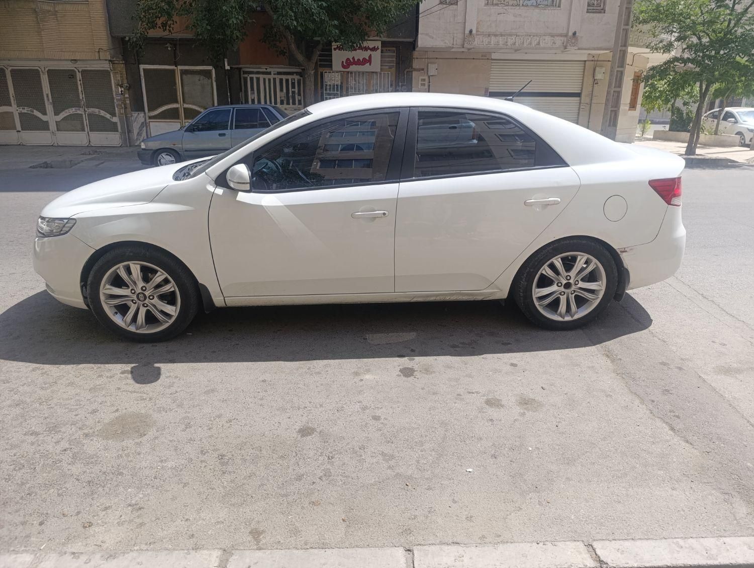 کیا سراتو مونتاژ 1600دنده ای - 2014
