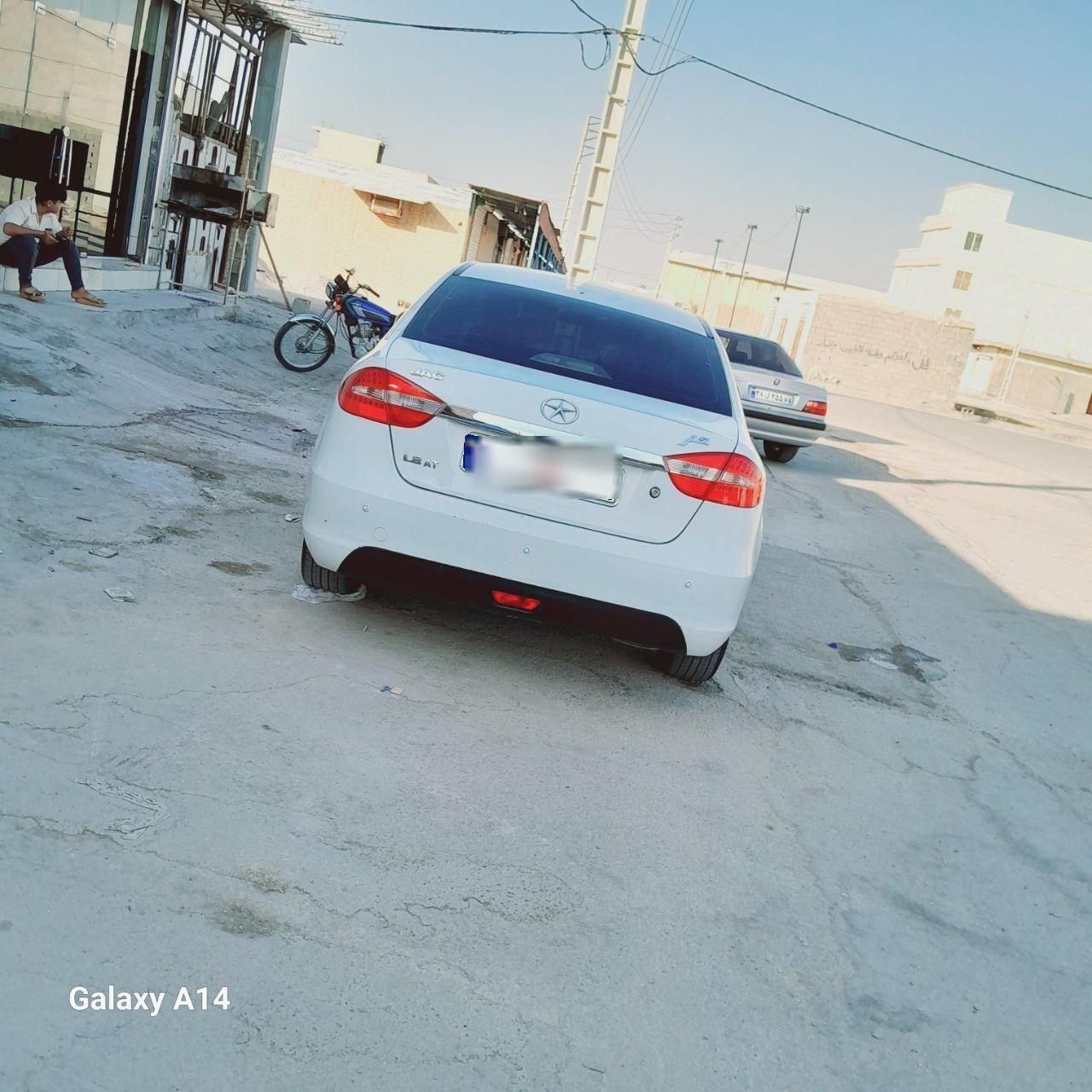 جک J5 اتوماتیک - 2015