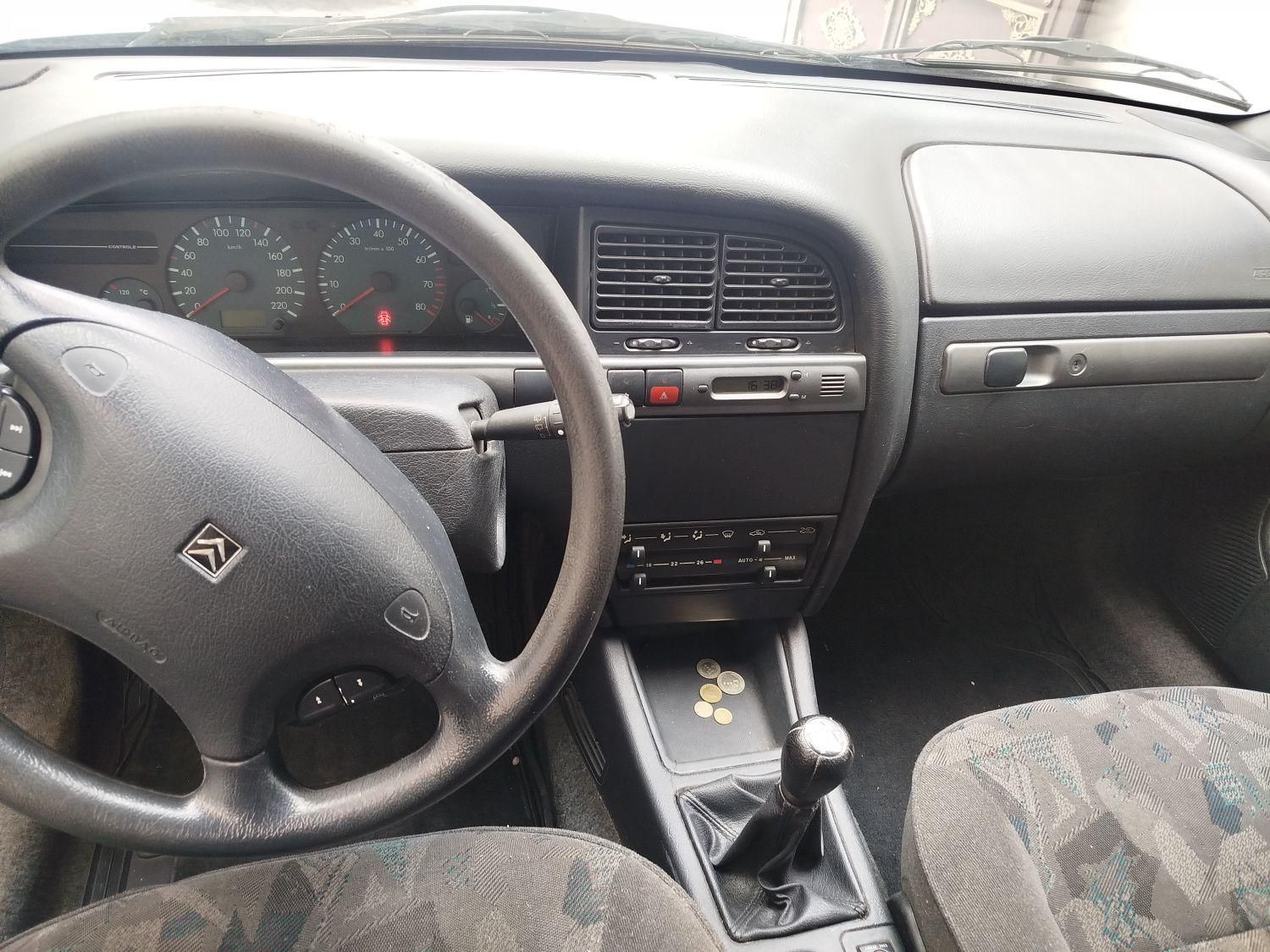سیتروئن زانتیا X - 2005