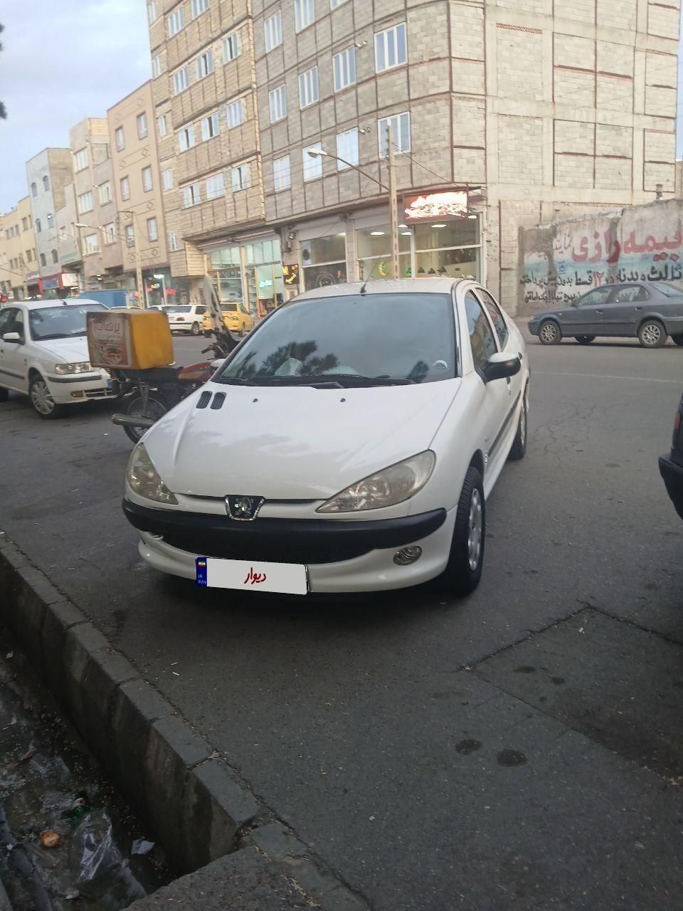 پژو ۲۰۶ صندوق دار v8 - 1389