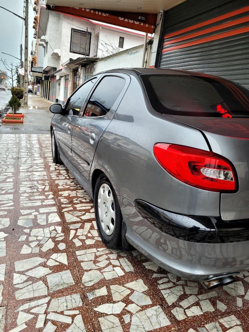 پژو ۲۰۶ صندوق دار v20 - 1389