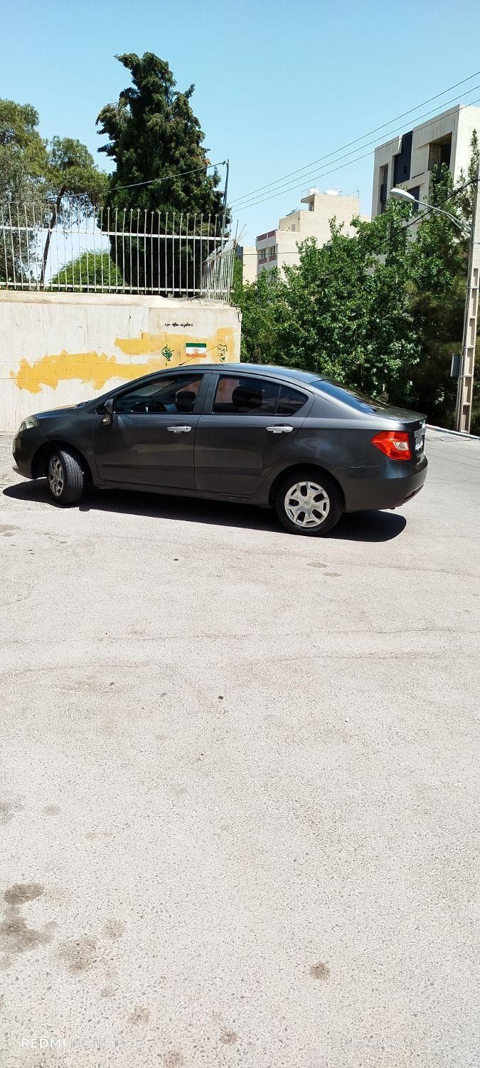 برلیانس H230 دنده‌ای - 2016