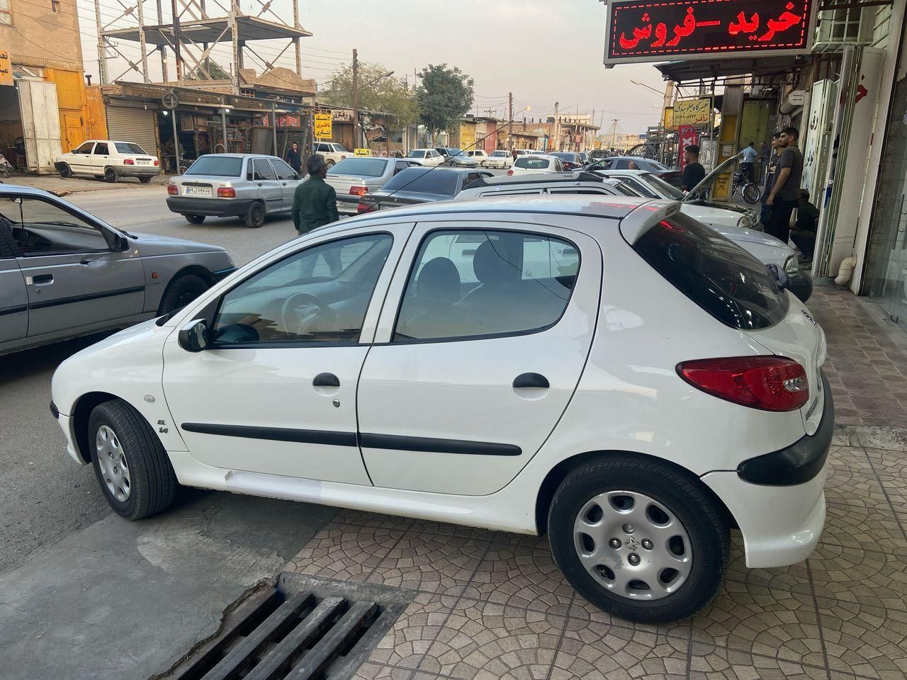 خودرو پژو، 206 آگهی ann_18530697