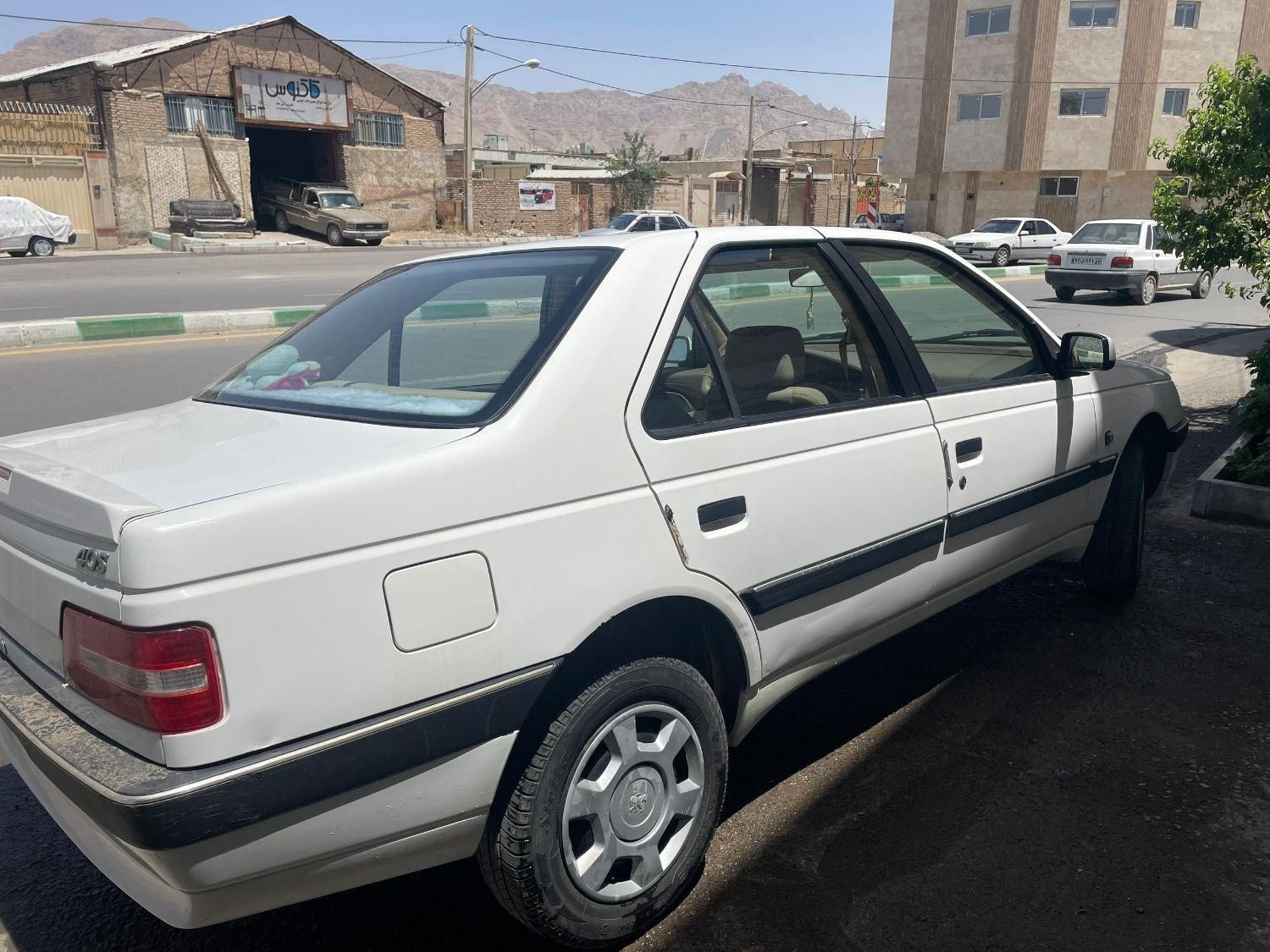 پژو 405 GLX - 1390