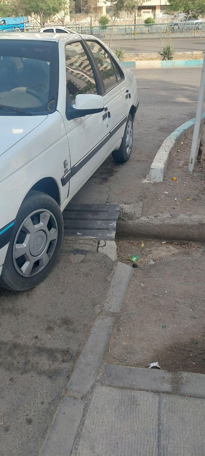 پژو 405 SLX بنزینی TU5 - 1400