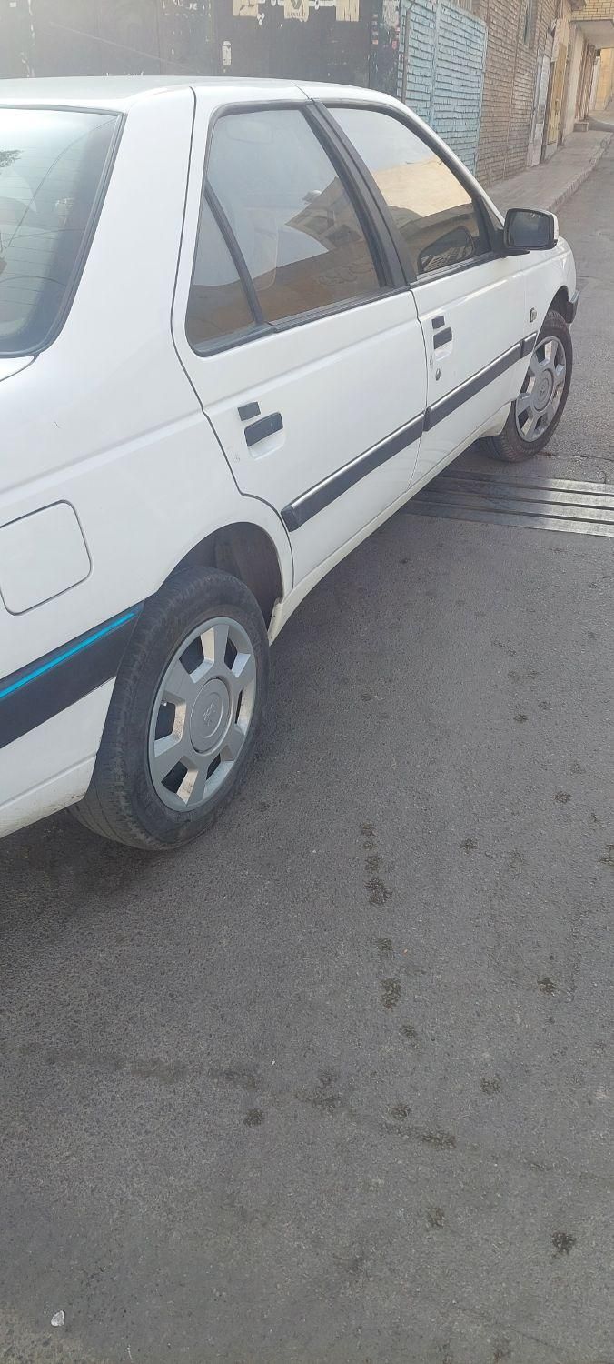 پژو 405 SLX بنزینی TU5 - 1400