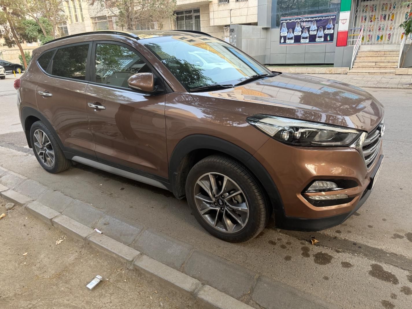 خودرو هیوندای، توسان آگهی ann_18531409