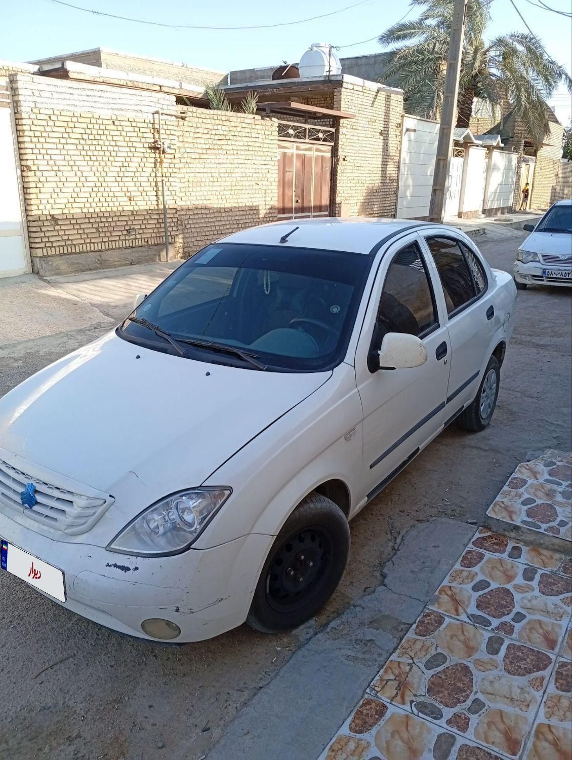 تیبا صندوق دار SX - 1398