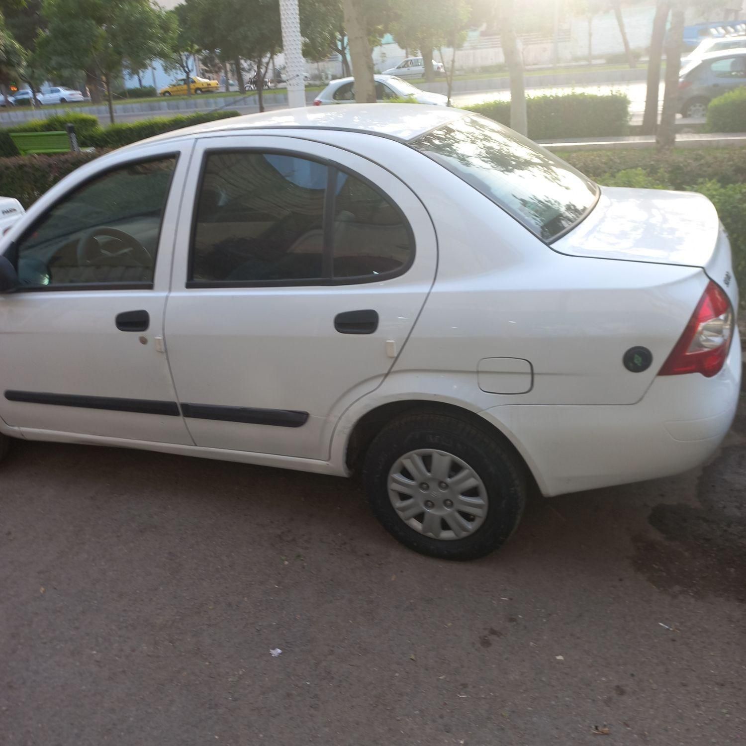 تیبا صندوق دار SX - 1394