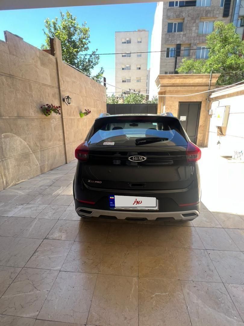خودرو ام وی ام، X22 آگهی ann_18532695