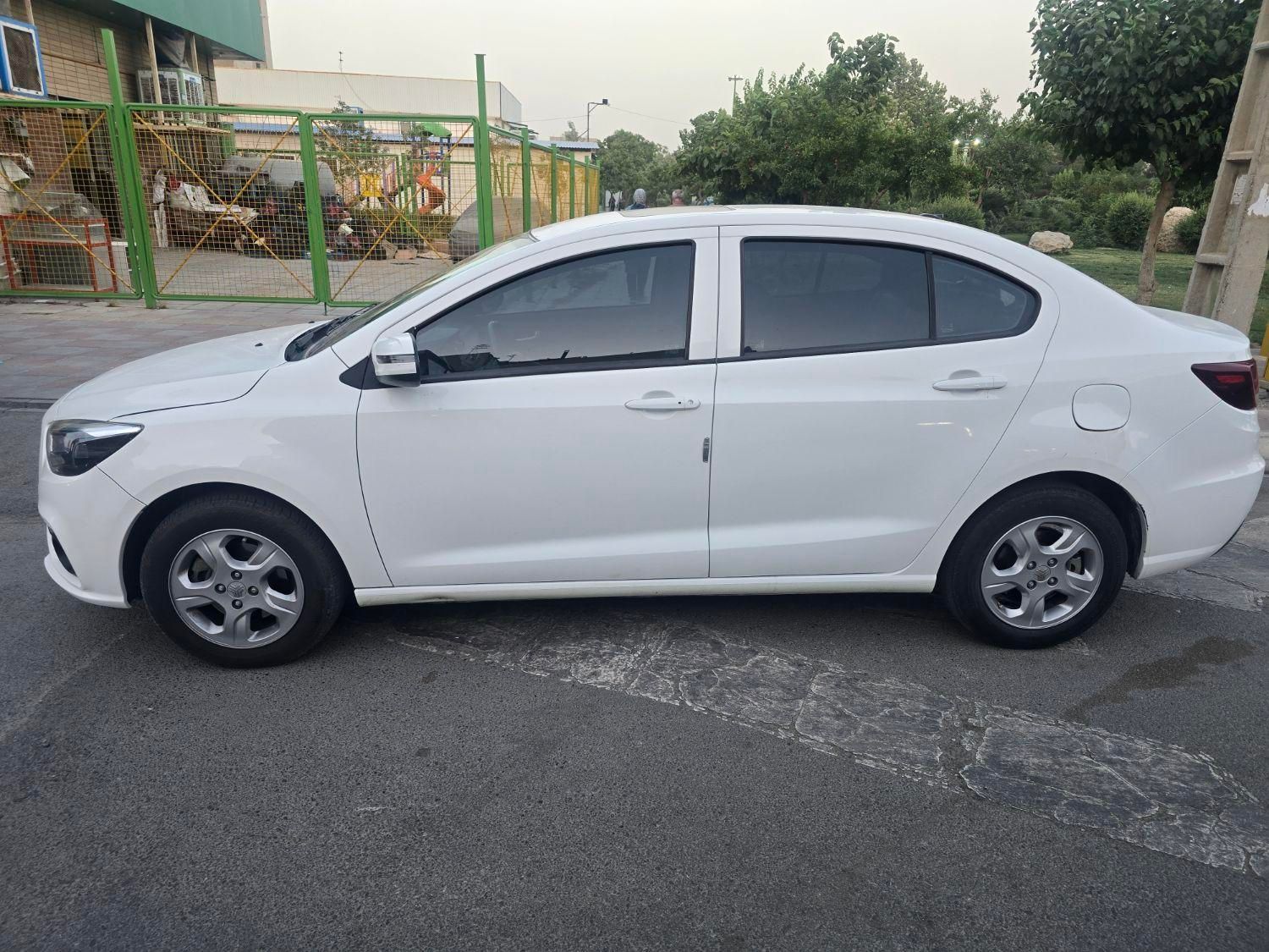شاهین G دنده ای - 1400